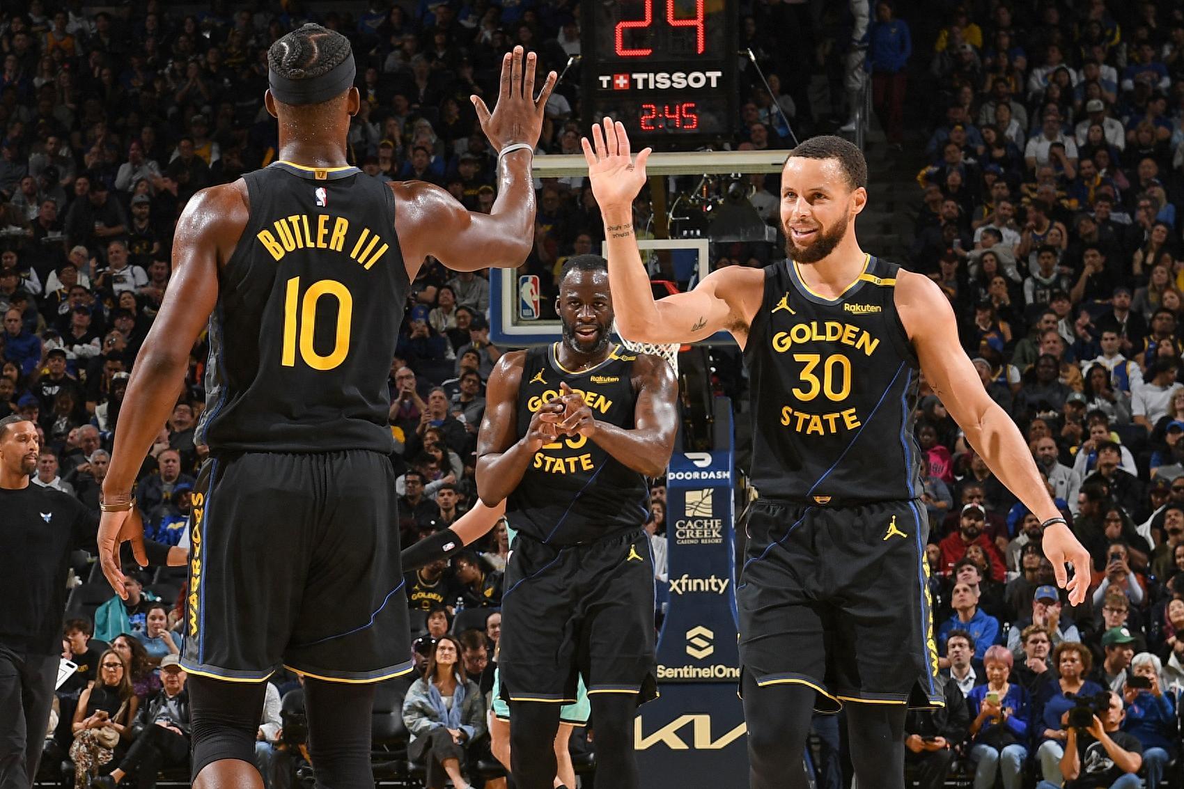 开云官网-勇士队惨败！巴特勒报销激活2大DNP奇兵 库明加20分不及6中6神射