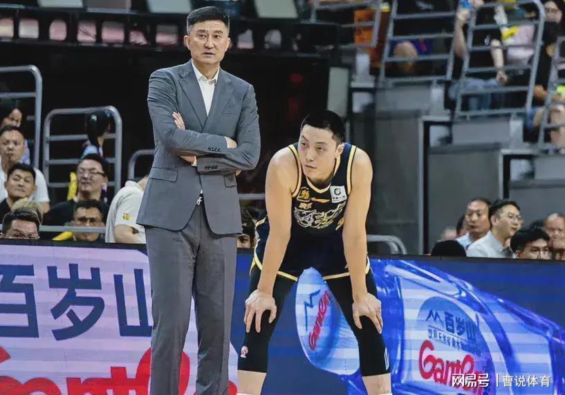 开云电竞国际入口-真相大白！广东男篮为何排名CBA第一？杜峰会用人，杨铭下课委屈